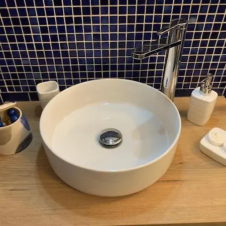 Apartman House