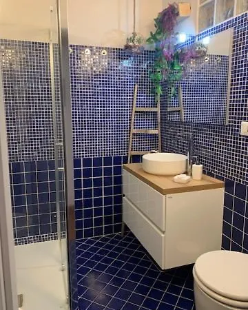 Apartman House *