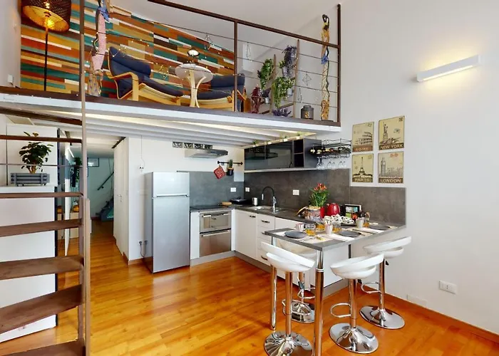 House Болонья