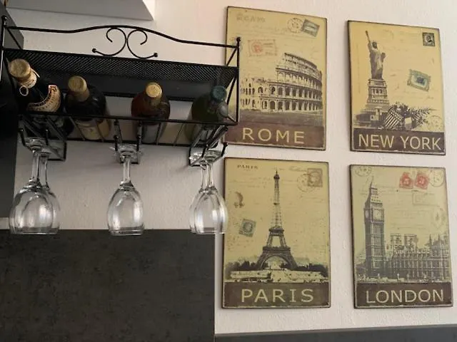 House Болонья