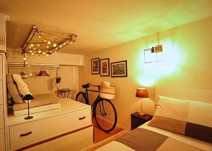 House Болонья